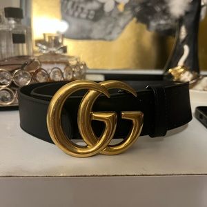 Gucci belt, size 65. Black and gold